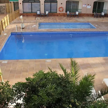 Royal Life Mahon (Menorca)